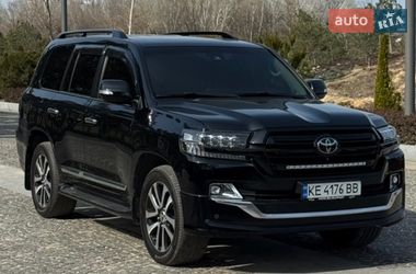 Внедорожник / Кроссовер Toyota Land Cruiser 2019 в Днепре