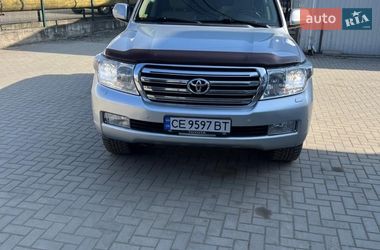 Позашляховик / Кросовер Toyota Land Cruiser 2010 в Чернівцях