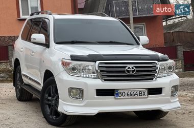 Внедорожник / Кроссовер Toyota Land Cruiser 2011 в Тернополе