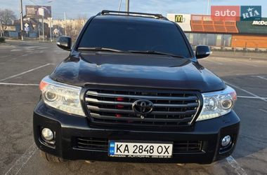 Позашляховик / Кросовер Toyota Land Cruiser 2012 в Києві