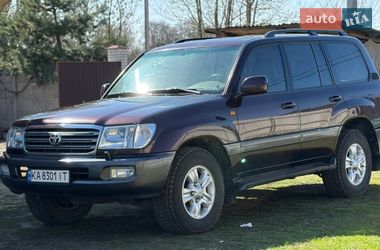 Внедорожник / Кроссовер Toyota Land Cruiser 2004 в Ирпене