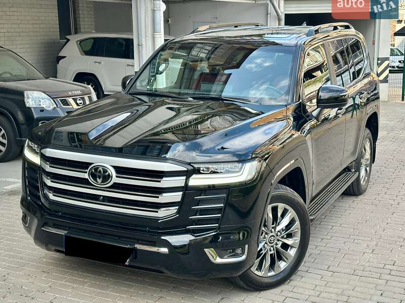 Внедорожник / Кроссовер Toyota Land Cruiser 2023 в Киеве