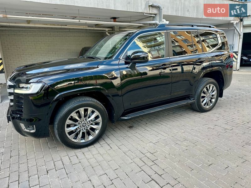 Внедорожник / Кроссовер Toyota Land Cruiser 2023 в Киеве
