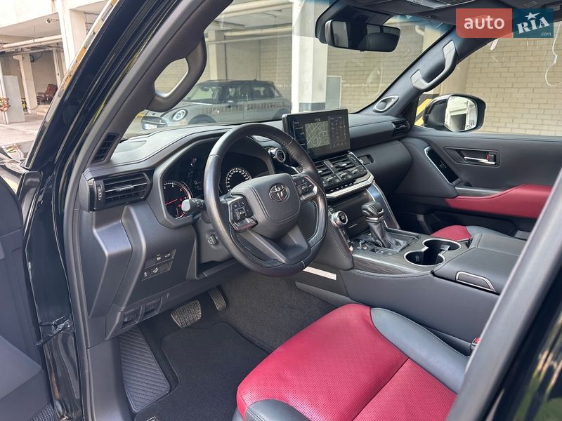 Внедорожник / Кроссовер Toyota Land Cruiser 2023 в Киеве