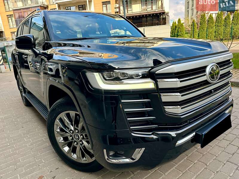 Внедорожник / Кроссовер Toyota Land Cruiser 2023 в Киеве