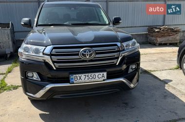 Позашляховик / Кросовер Toyota Land Cruiser 2017 в Славуті