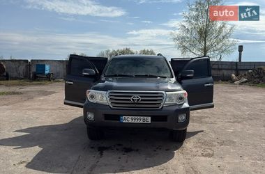 Внедорожник / Кроссовер Toyota Land Cruiser 2012 в Горохове