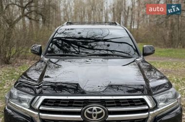 Позашляховик / Кросовер Toyota Land Cruiser 2008 в Павлограді
