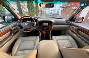 Позашляховик / Кросовер Toyota Land Cruiser 2001 в Києві