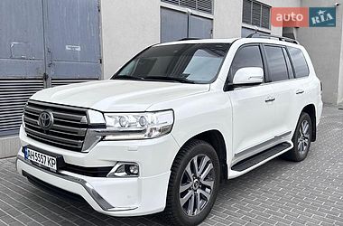 Позашляховик / Кросовер Toyota Land Cruiser 2016 в Дніпрі