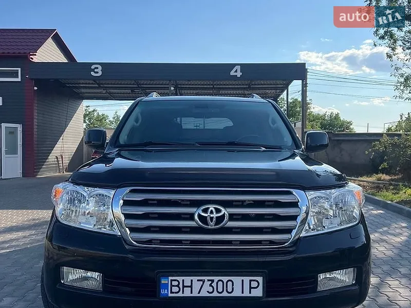 Toyota Land Cruiser