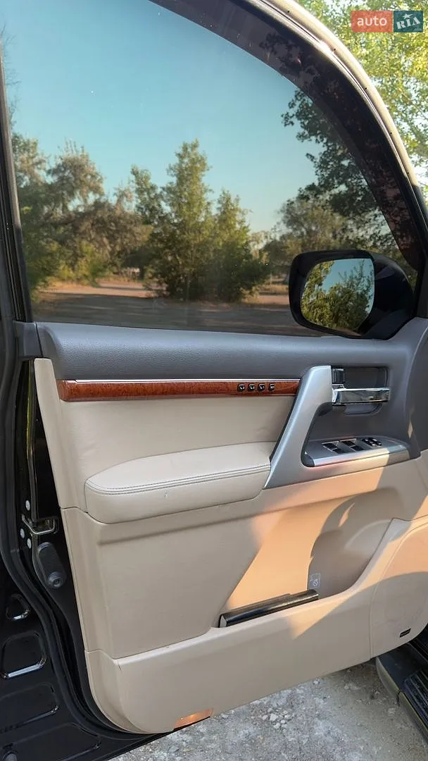 2012 Toyota Land Cruiser - мініатюра 10