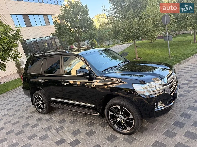 Toyota Land Cruiser 2020