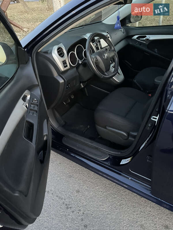 Хэтчбек Toyota Matrix 2013 в Ровно