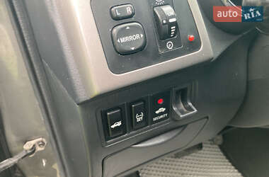 Хэтчбек Toyota Matrix 2005 в 
