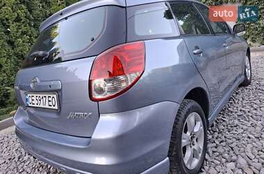 Хэтчбек Toyota Matrix 2003 в 