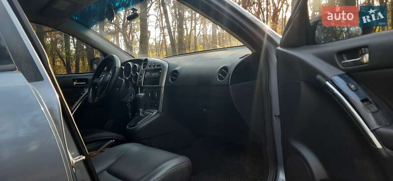 Хетчбек Toyota Matrix 2003 в Дніпрі