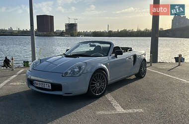 Кабриолет Toyota MR2 2001 в 