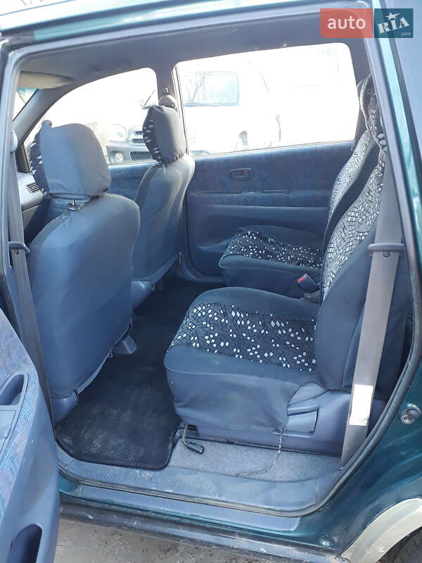 Минивэн Toyota Picnic 1997 в Белгороде-Днестровском