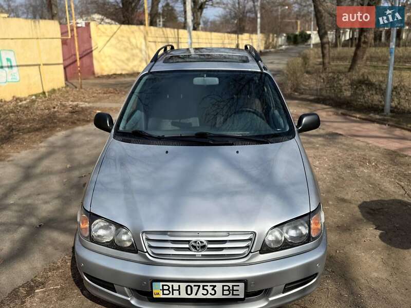 Мінівен Toyota Picnic 1997 в Одесі