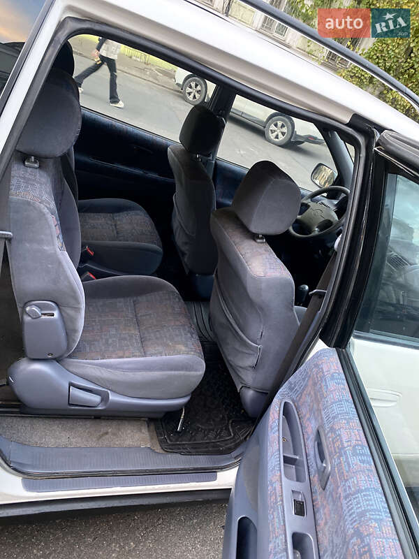 Мінівен Toyota Picnic 1997 в Одесі фото 13 Мінівен Toyota Picnic 1997 в Одесі