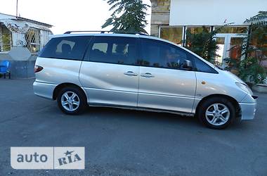 Минивэн Toyota Previa 2003 в 