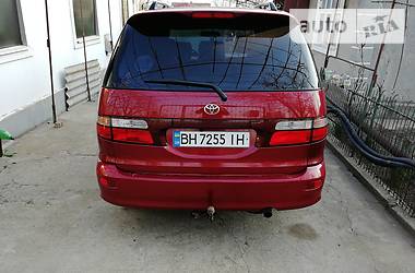 Минивэн Toyota Previa 2001 в Черноморске