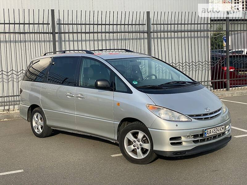 Toyota previa 2001