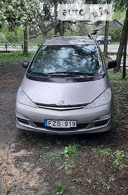 Мінівен Toyota Previa 2001 в Городні