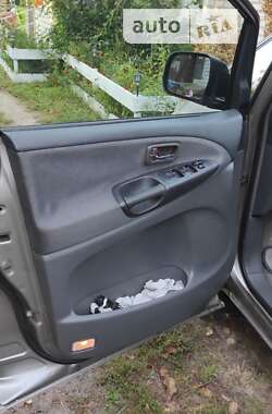 Мінівен Toyota Previa 2003 в 