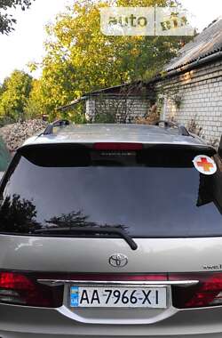 Мінівен Toyota Previa 2003 в 