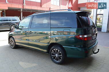 Минивэн Toyota Previa 2002 в Львове