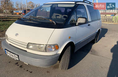 Минивэн Toyota Previa 1996 в Буче