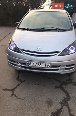 Мінівен Toyota Previa 2001 в Ужгороді