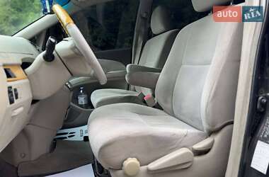Минивэн Toyota Previa 2008 в 