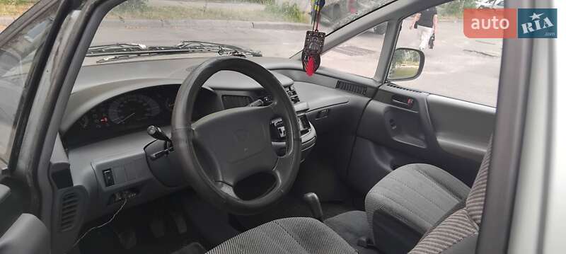 Мінівен Toyota Previa 1993 в Києві