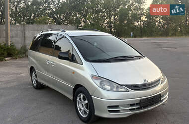 Минивэн Toyota Previa 2002 в Кривом Роге