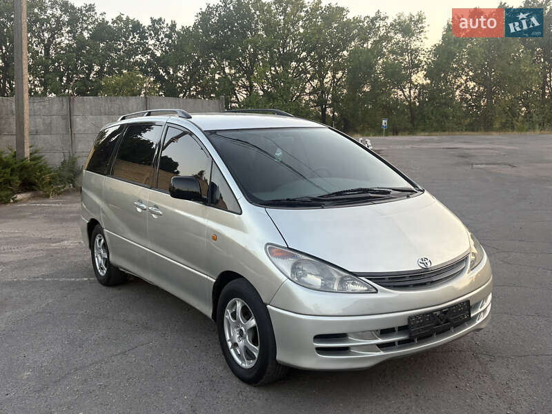 Toyota Previa 2002