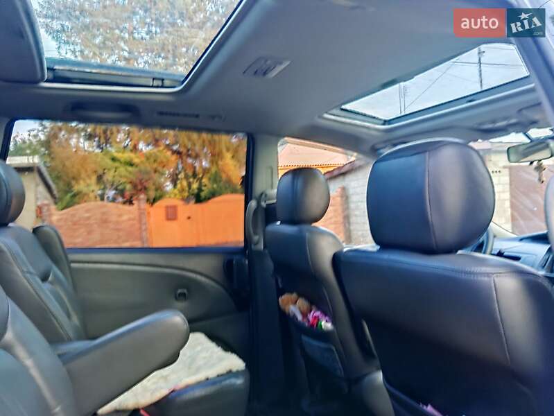 Минивэн Toyota Previa 2004 в Кривом Роге фото 6 Минивэн Toyota Previa 2004 в Кривом Роге