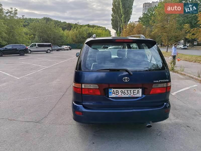 Минивэн Toyota Previa 2001 в Виннице