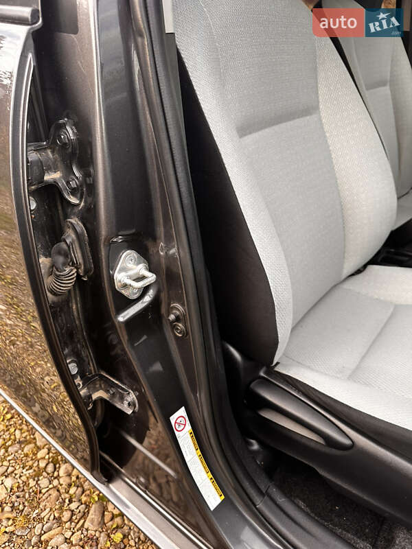 Хэтчбек Toyota Prius C 2014 в Трускавце