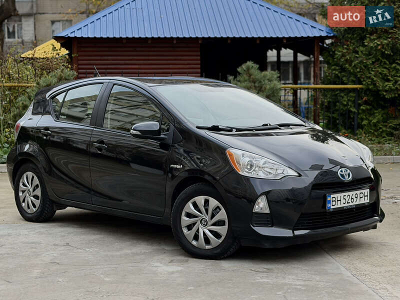 Хетчбек Toyota Prius C 2014 в Одесі фото 2 Хетчбек Toyota Prius C 2014 в Одесі