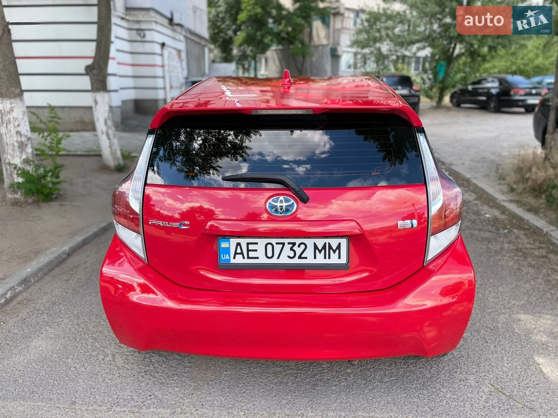 2015 Toyota Prius c - мініатюра 3