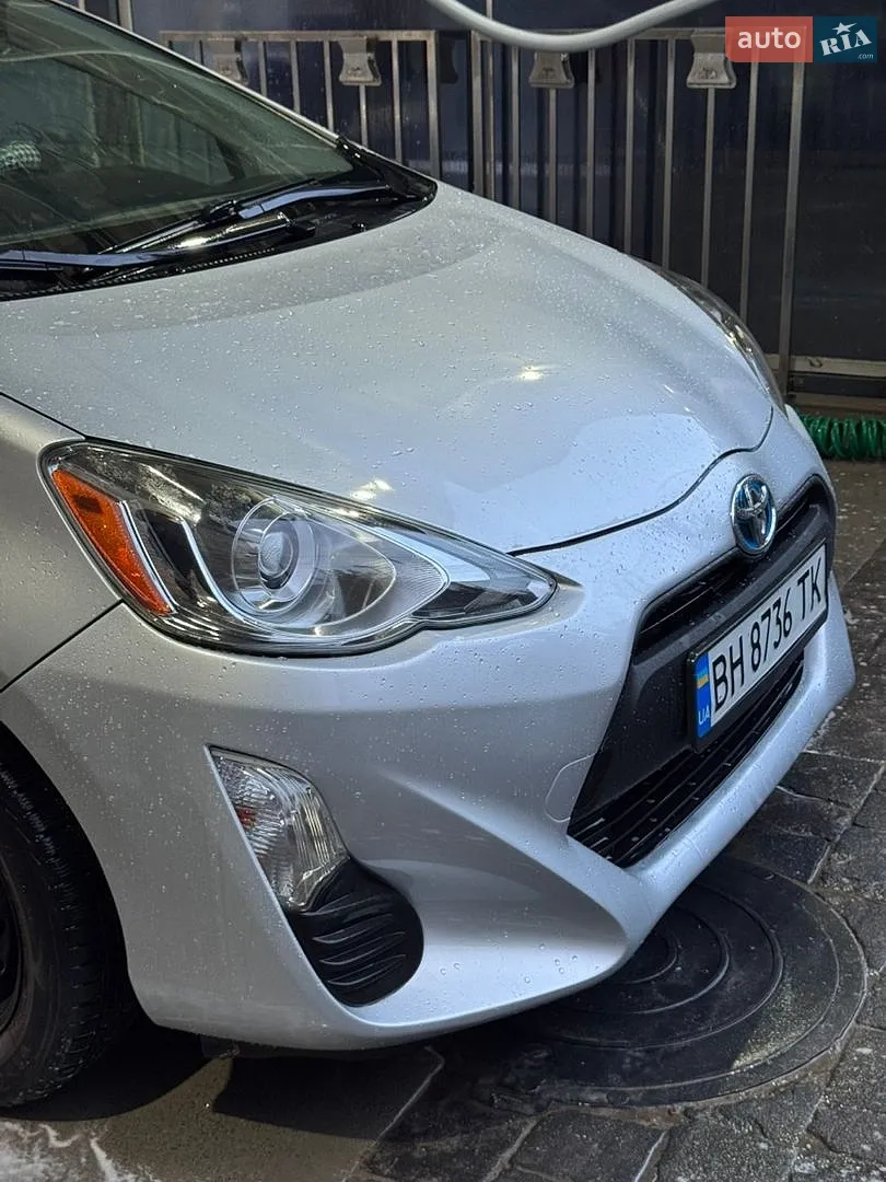 2015 Toyota Prius c - мініатюра 7