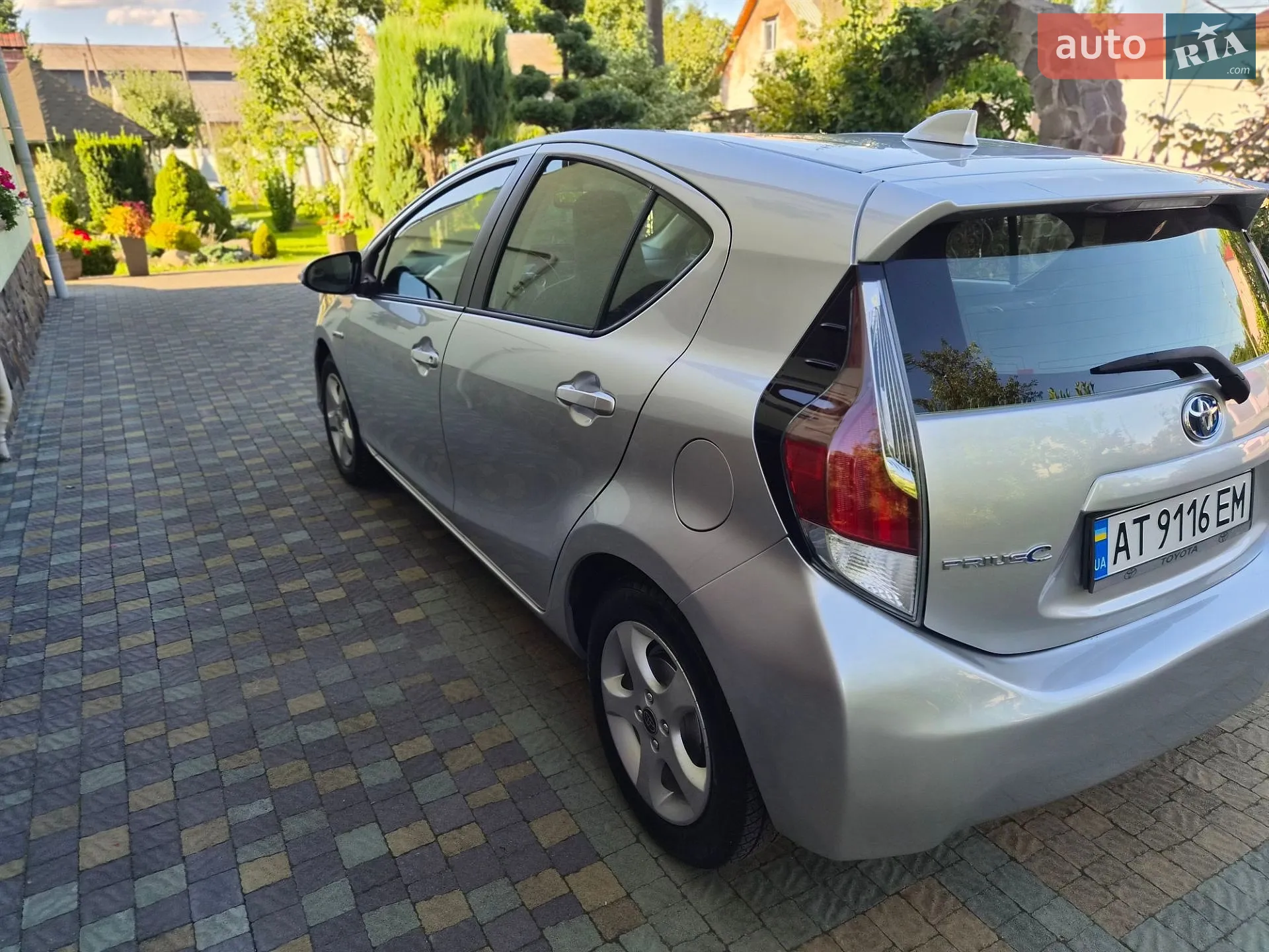 2015 Toyota Prius c - мініатюра 6
