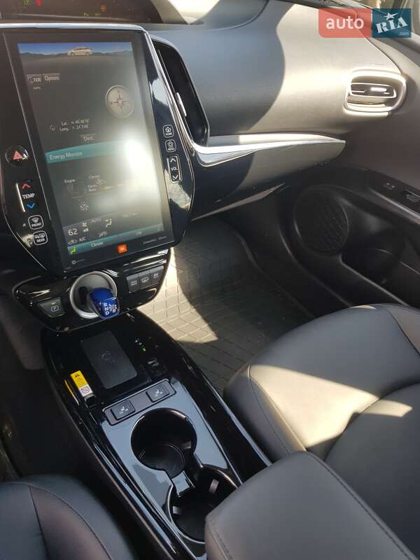 Хетчбек Toyota Prius Prime 2021 в Львові