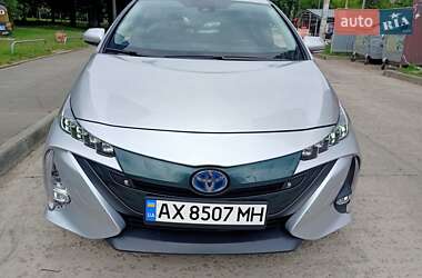 Хэтчбек Toyota Prius Prime 2018 в Харькове