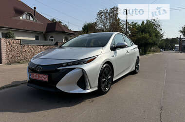 Хэтчбек Toyota Prius Prime 2021 в Житомире