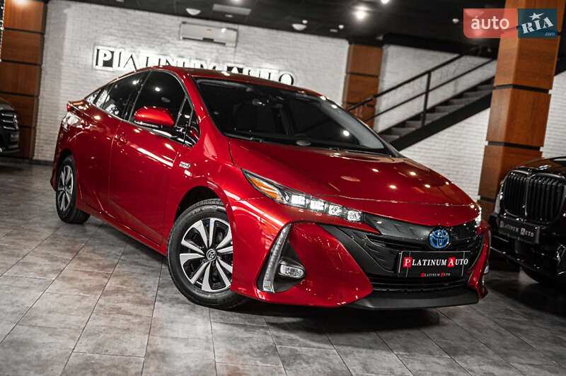 Хэтчбек Toyota Prius Prime 2017 в Одессе