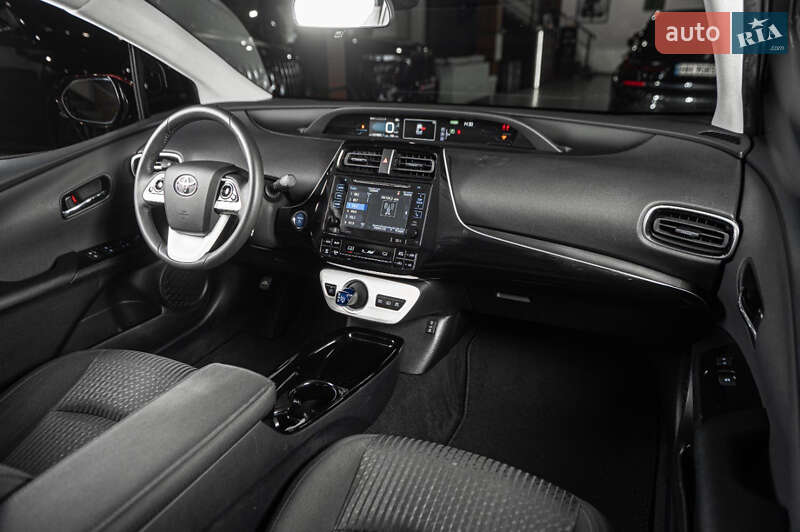 Хэтчбек Toyota Prius Prime 2017 в Одессе